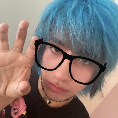 Sexhiroth's tweet image. #NewProfilePic #Rawr #Emo #Scene