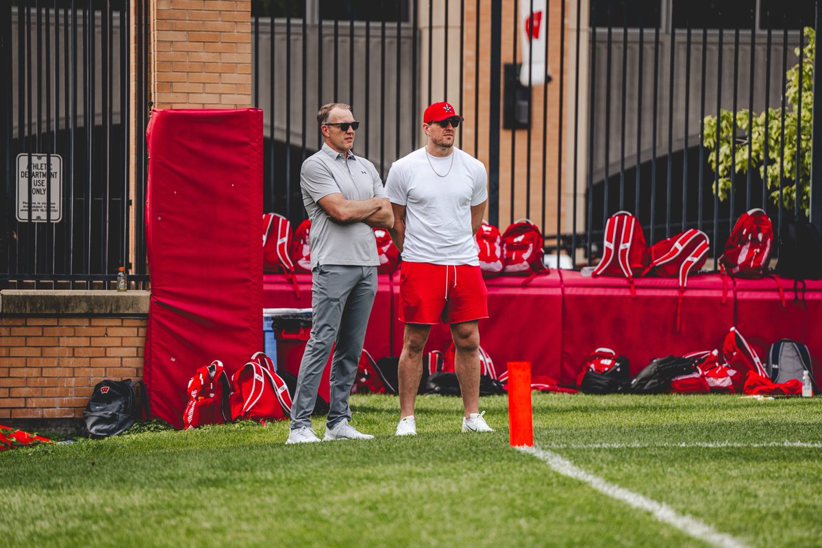 Wisconsin Badgers tweet media