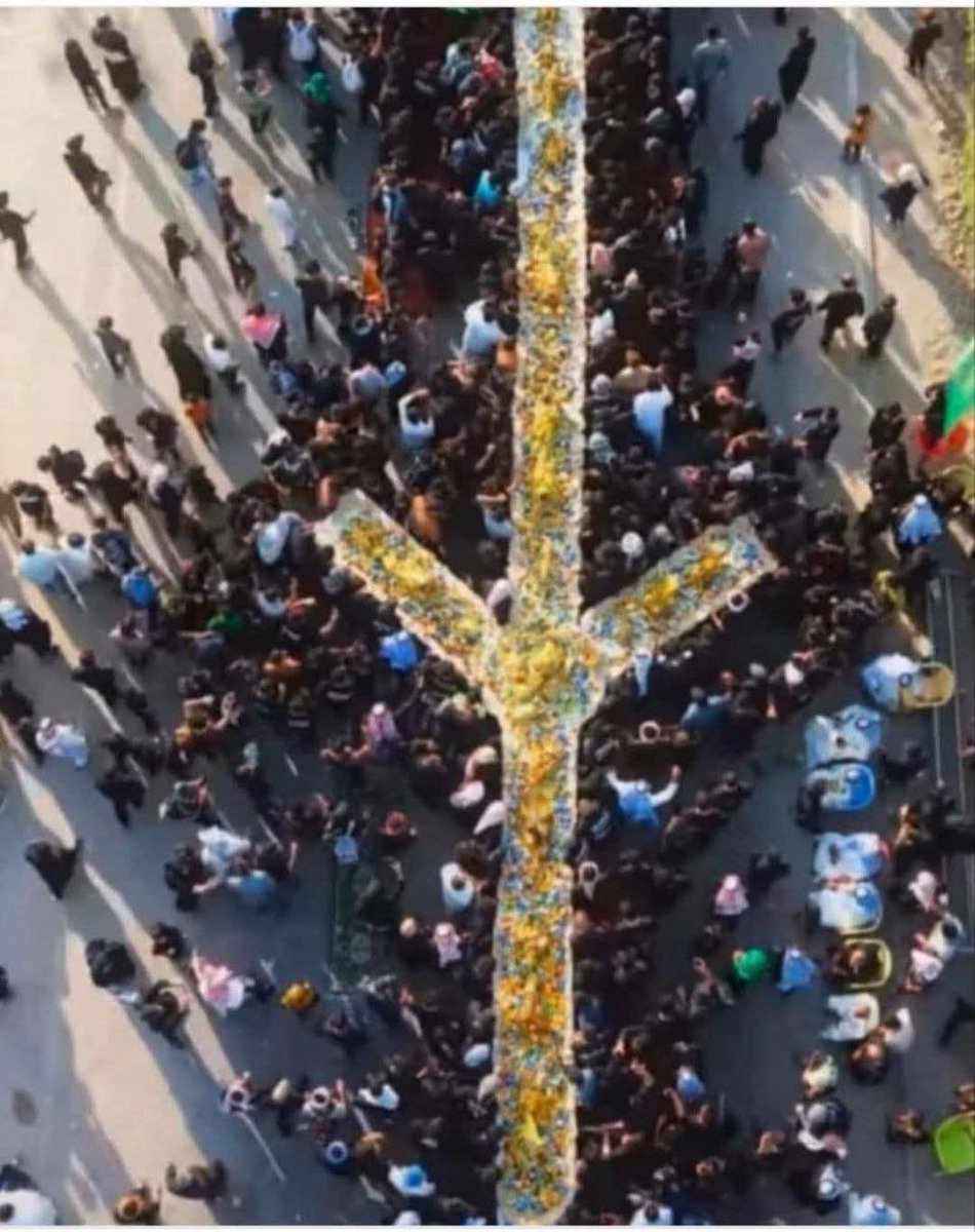 تفاخُرًا بالصواريخ الإيرانية، التي قصفت الكيان الصهيوني في حرب الـ12 يوم

 قدّم أهالي السماوة في المواكب الحسينية لوحة كرم على شكل صاروخ حيدري