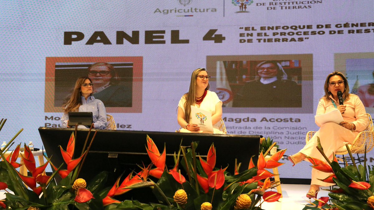 Comisión Nacional de Género de la Rama Judicial (@generoramajud) on Twitter photo La presidenta de la Comisión de Género de la #RamaJudicial <a href="/MagdaWills/">Magda Victoria Acosta</a> participa en el panel “El Enfoque de Género en los procesos de restitución de tierras”, durante el congreso #AvancesYRetosUR convocado por <a href="/URestitucion/">Unidad de Restitución de Tierras</a> en #Cali La presidenta de la Comisión de Género de la #RamaJudicial <a href="/MagdaWills/">Magda Victoria Acosta</a> participa en el panel “El Enfoque de Género en los procesos de restitución de tierras”, durante el congreso #AvancesYRetosUR convocado por <a href="/URestitucion/">Unidad de Restitución de Tierras</a> en #Cali