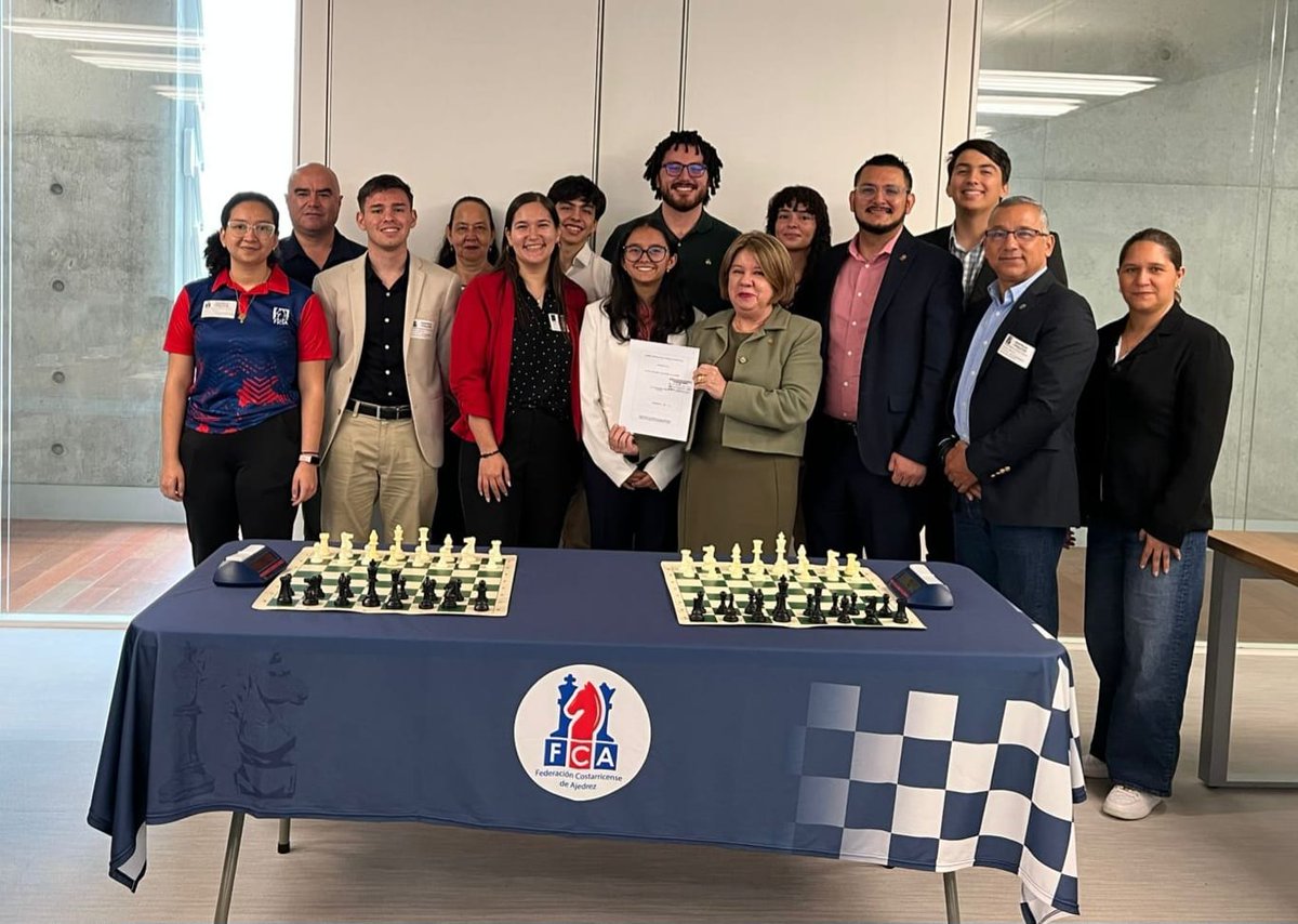 Costa Rica avanza hacia declarar el 20 de julio como Día Nacional del Ajedrez ♟️
Proyecto de ley presentado por la diputada Olga Morera, con respaldo de atletas, UCR y Federación.
¡El ajedrez como motor educativo y cultural! 🇨🇷