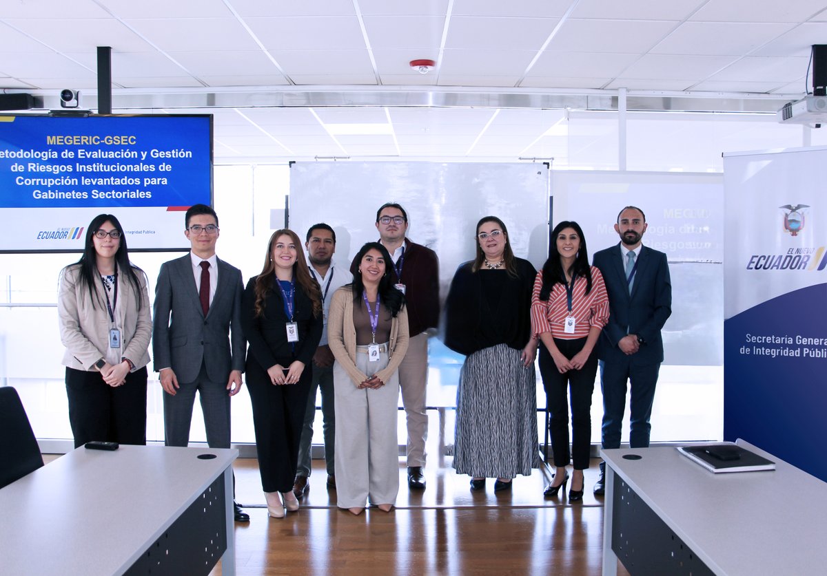 #ElNuevoEcuador | La SGIP presentó la Metodología de Evaluación y Gestión de Riesgos Institucionales de Corrupción para Gabinetes Sectoriales, herramienta que fortalecerá la coordinación y gestión interinstitucional para identificar, evaluar y mitigar riesgos de corrupción.