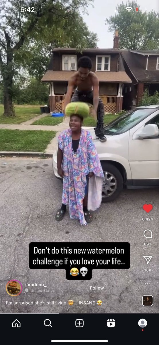 This whole video just stupid 😂😂