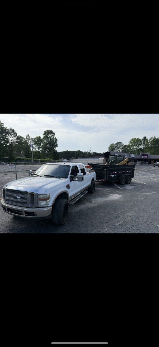 Country_Living_'s tweet photo. Junk removal, Clean outs, Hauling, 
Call Carl Gates and Associates Carl 678-371-8659 https://t.co/RLIR1IdSUe