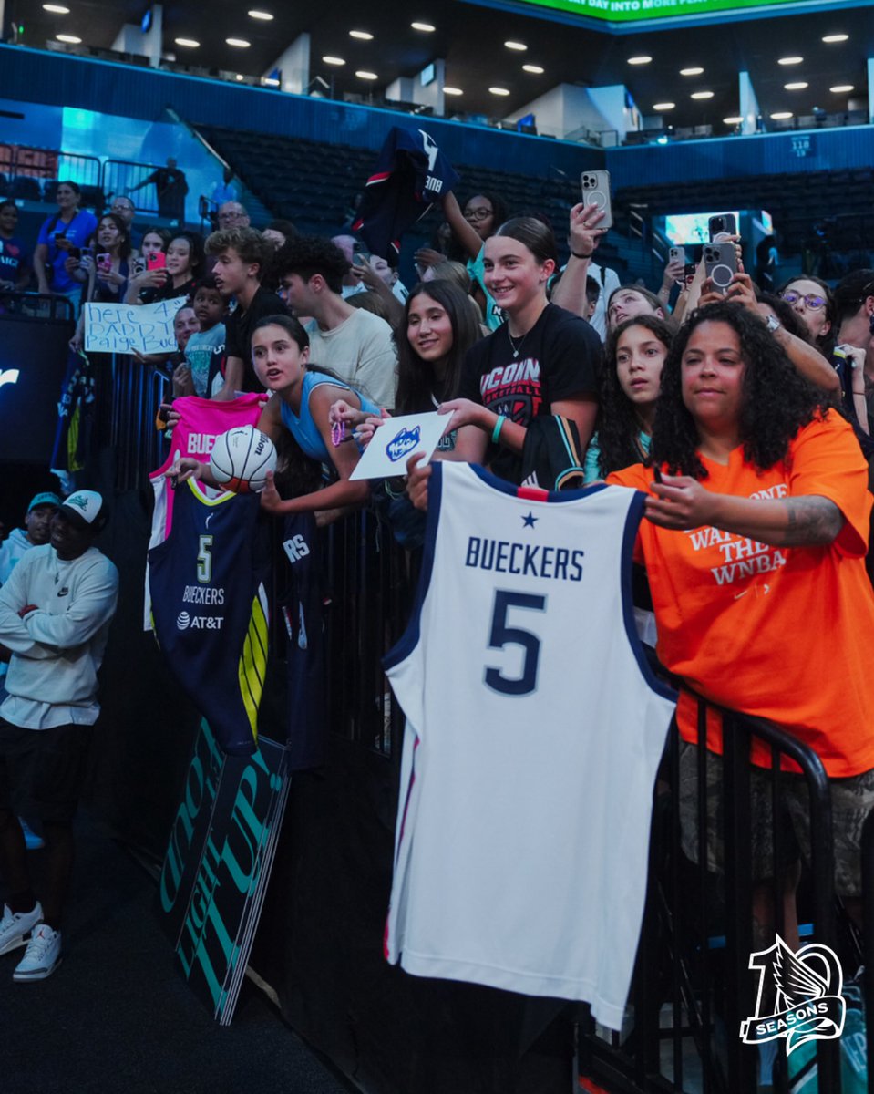 All the feels for the two-time Rookie of the Month 🫂