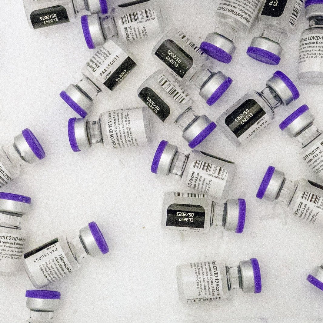 #SONDAKİKA | ABD Sağlık Bakanı Kennedy: “Elimizdeki veriler Biontech gibi mRNA aşılarının COVID’e karşı etkili koruma da sağlamadığını gösteriyor.”