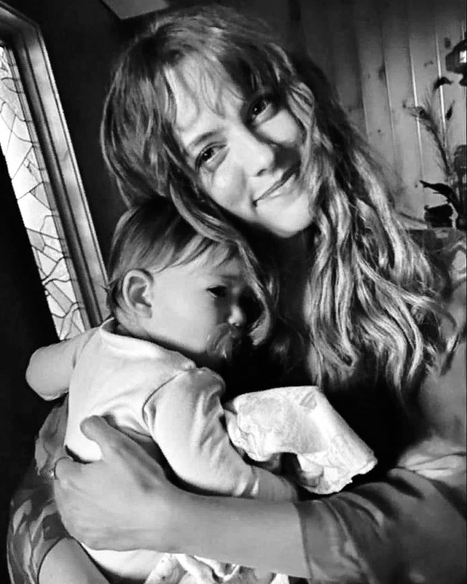 Happy Birthday to Riley Keough's daughter, Tupelo, who turns 3 this August!