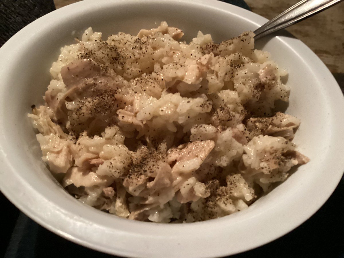 Hey we are having Chicken and Rice for dinner tonight. Don’t it look good.