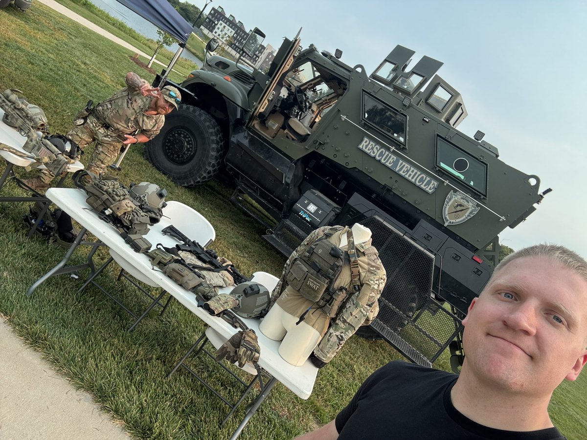 Officer Tyler Coleman (@coleman_officer) on Twitter photo Sarpy County SWAT is out at <a href="/lavistapolice/">La Vista Police</a> National Night Out display!
Joined by <a href="/SarpySheriff/">Sarpy County Sheriff's Office</a> and <a href="/FBIOmaha/">FBI Omaha</a> Sarpy County SWAT is out at <a href="/lavistapolice/">La Vista Police</a> National Night Out display!
Joined by <a href="/SarpySheriff/">Sarpy County Sheriff's Office</a> and <a href="/FBIOmaha/">FBI Omaha</a>
