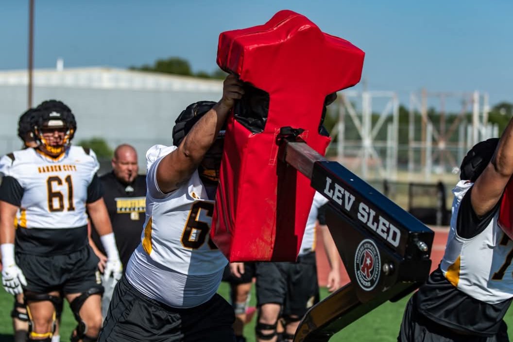 Cameron Arsenault (@camarsenault52) on Twitter photo First day in pads. #61 for now. This team works hard. We will be a force!!
<a href="/GeorgeYarberry/">George Yarberry</a>
<a href="/GCCC_FOOTBALL/">Broncbuster Football</a> First day in pads. #61 for now. This team works hard. We will be a force!!
<a href="/GeorgeYarberry/">George Yarberry</a>
<a href="/GCCC_FOOTBALL/">Broncbuster Football</a>
