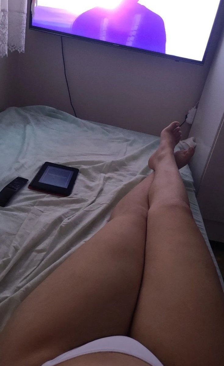 who’s up for some fun😝 dm me for menu baby #buyingcontent #sellingcontent #buyingcontentus #horny #freakyteen #thot