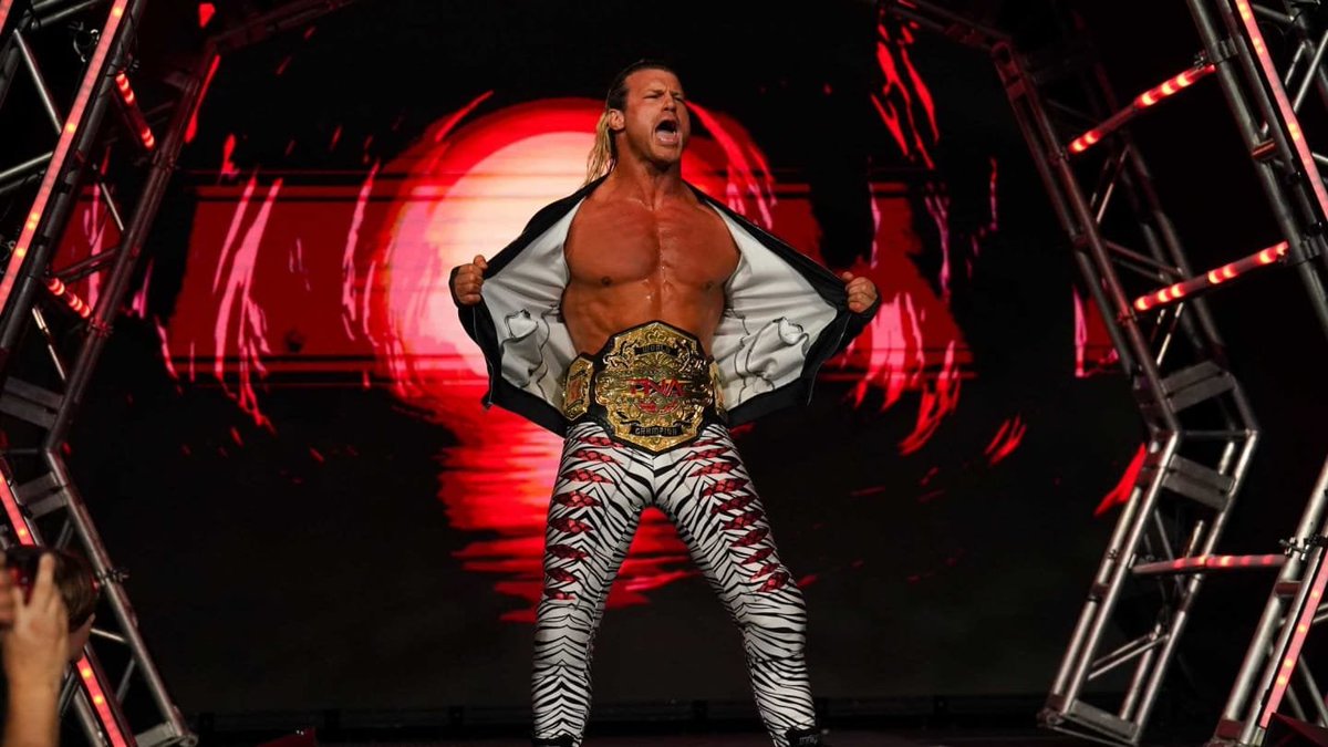 Damn, do I look good or what? 😎