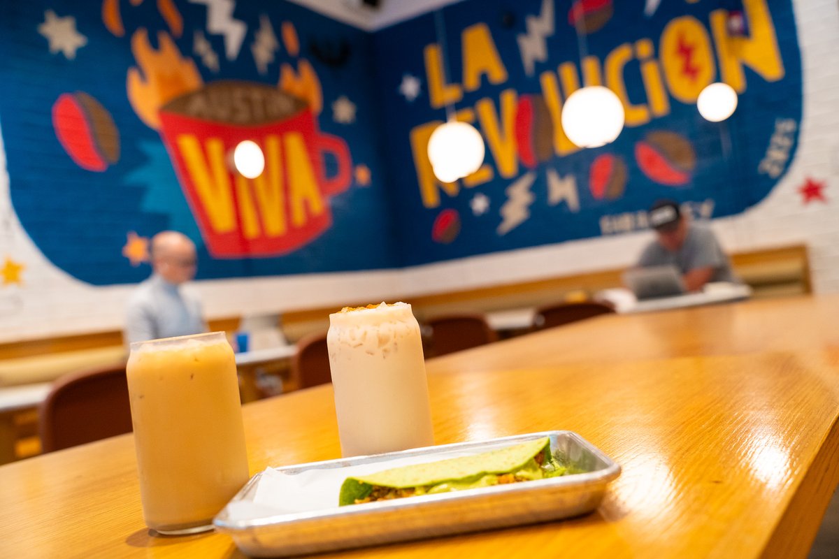 Some like it iced! 🧊

Revolucion is participating in the Soak Up Summer Photo scavenger hunt! You can check off one more location during a coffee date in their cozy atmosphere.

Sip local and text ATX to 512.890.3099 to join the fun! ✨

-XOXO Downtown Austin

#cafe #coffee #tea