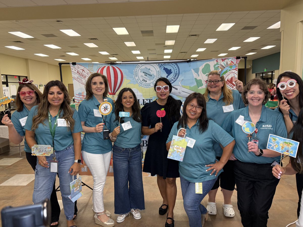 These are my better work-halves, my  incredible LOTE leaders aka Course Leads who help what isn't easy look effortless. Thank you for your leadership,  expertise and collaboration. You make #katyisdlote so much better 💜 25DTD