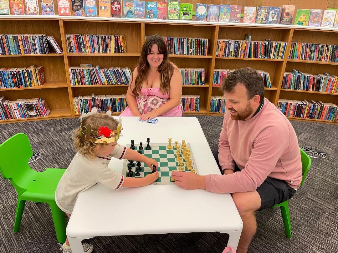 CSCMerseyside's tweet image. Day 5.. Chess in the City, part of #britishchesschamps Great to see kids create wonderful things using just their imagination and a chess piece 😊❤️♟️… Monday to Thursday during the BCC 11am-3pm kids can access the Discovery room and visit the “chessy messy” table @TheGuideLpool