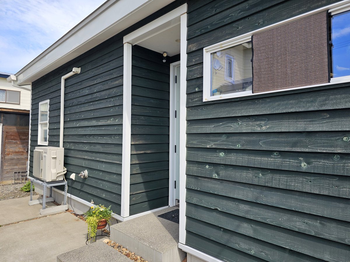 マンゴーとココナッツのヴェリーヌなど@キエロ
田舎館村にあるマイベストカフェのキエロさんへ🚙💨絶品オムライスをランチで食べてからデザートとアイスコーヒー☕深みのあるサマーブレンドはアイスでも美味しい😋スイーツはココナッツとマンゴーを使った南国を思わせる夏のスイーツ🌴大満足～✌️