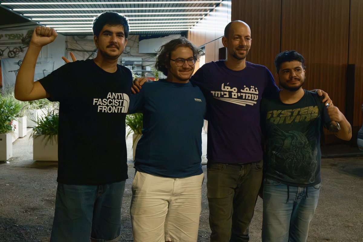 Yesterday, I was arrested together with my friend and fellow refusnik Itamar Greenberg and 5 other activists while marching towards Gaza against the blockade, starvation, and genocide. 

The police proved once more that it was not there to protect us, but to protect the interests