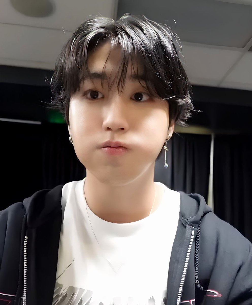rie! ˚ ₊ ⋆ ⟡ tweet media