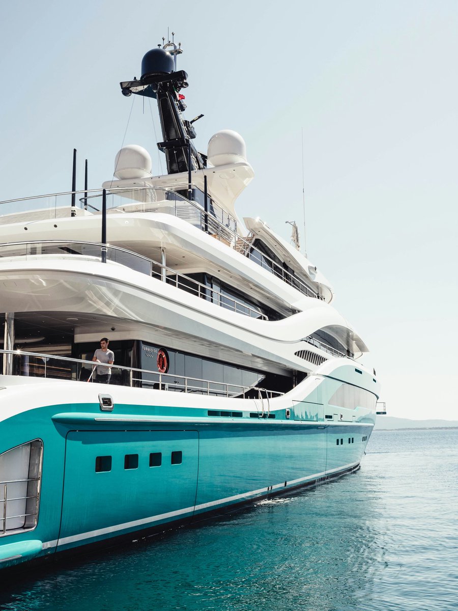 On September 25th our Members will pay homage to soft rock at our “Rock the Yacht” Party.
 
A cool vibe and thoughtful dishes by the pool, makes this event as smooth as an ocean breeze. 
.
.
#trooncc #trooncountryclub #troonccevents #troonccsummerevents #yachtrockparty