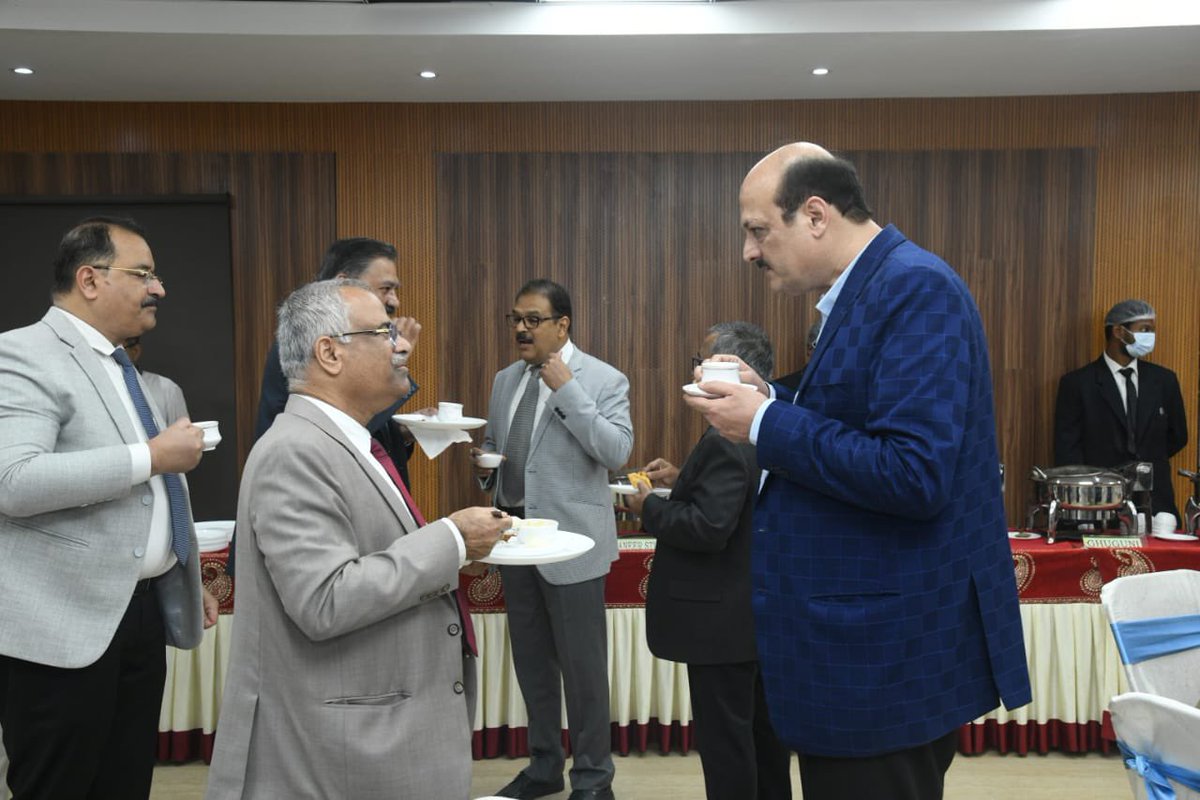 Participated in the forty hour long meditation training camp organised by the Hon’ble High Court of Orissa and the State Level Legal Services Authority of Odisha. The session was inaugurated by the Hon’ble Chief Justice Sri Harish Tandan ji in the presence of all the honourable