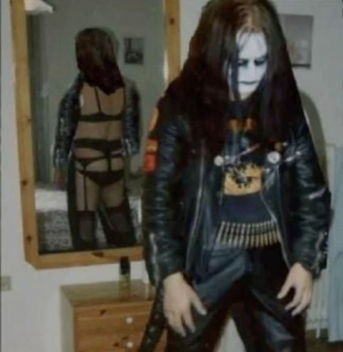RealCatCouncil's tweet photo. ☢️NEW DEAL🚨
FREE KEBABS TO ANY EURONYMOUS THAT WALKS THROUGH THE DOOR https://t.co/16kudHKLHs