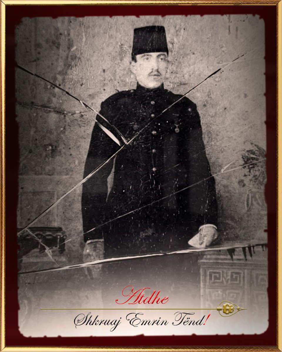 Përmes një fotografie të mbetur në një xham negativ ku lehtësisht dallohen gjurmët që ka lënë koha mbi të, shohim portretin e luftëtarit dhe dëshmorit përmetar Riza Velçishti.

I angazhuar ndër çetat patriotike “bënte gjithçka për shqipen dhe Shqipërinë”, siç thoshte