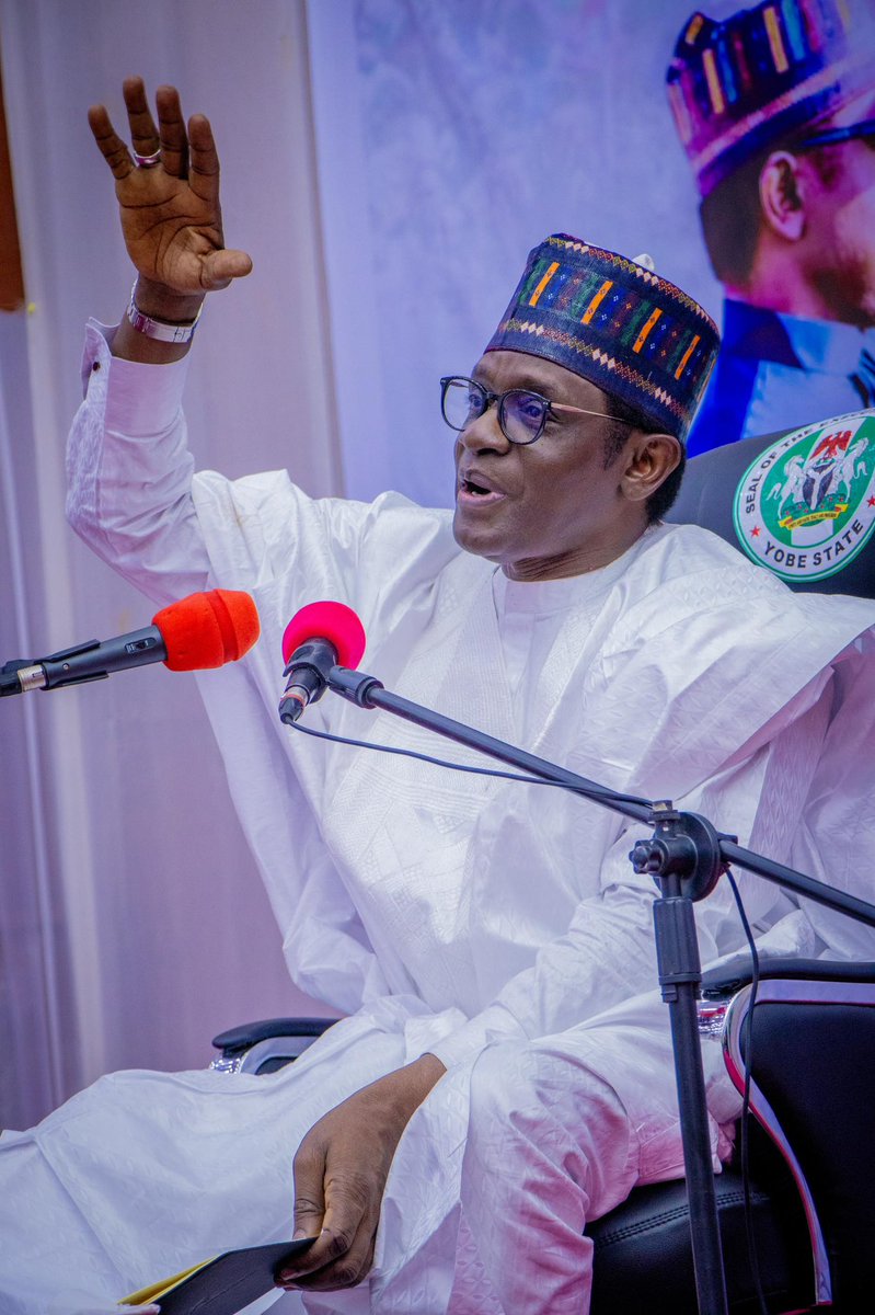 bb_adamu_'s tweet image. Dr. mai mala buni