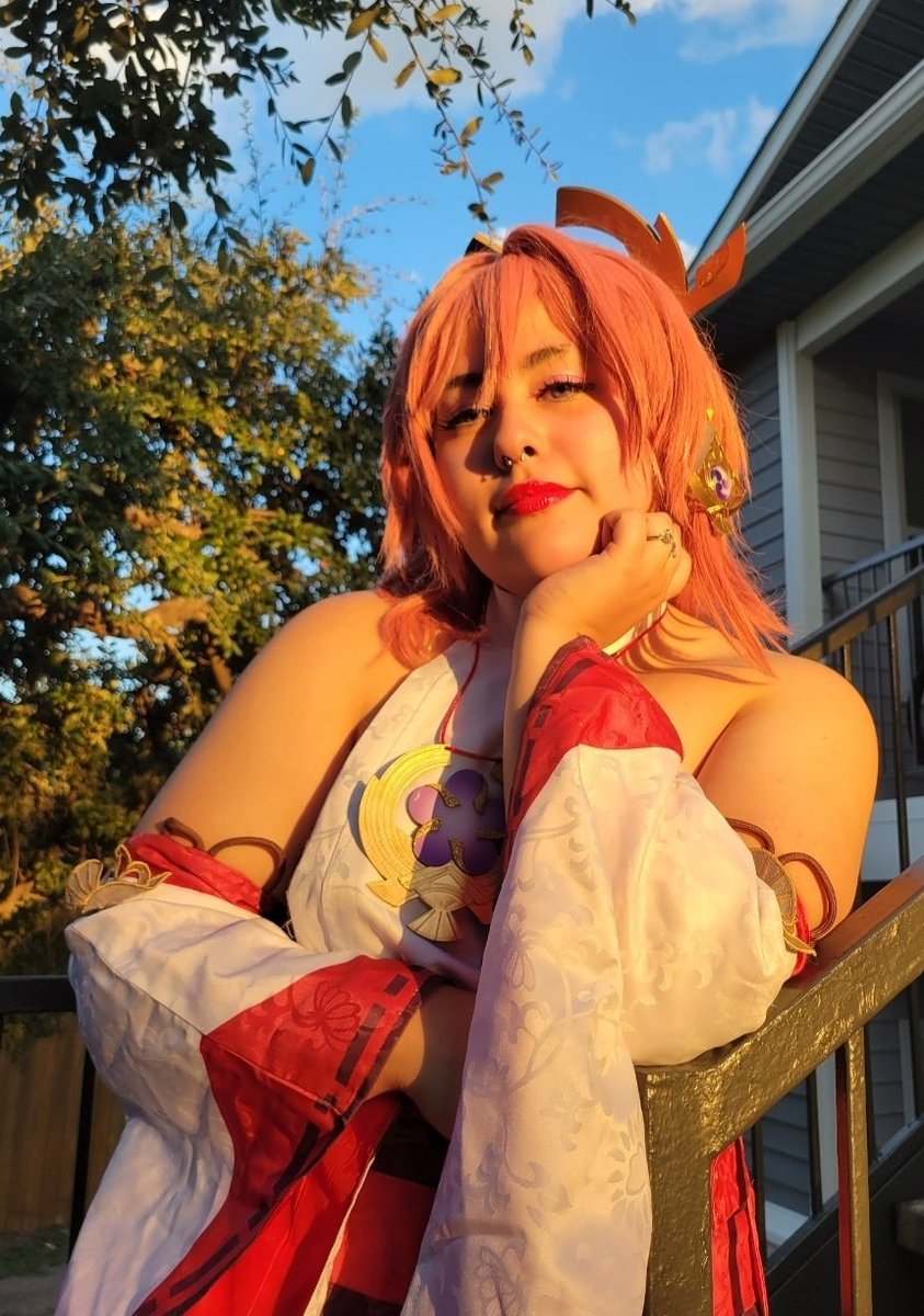 Alright, amuse me...

#GenshinImpact #yaemiko