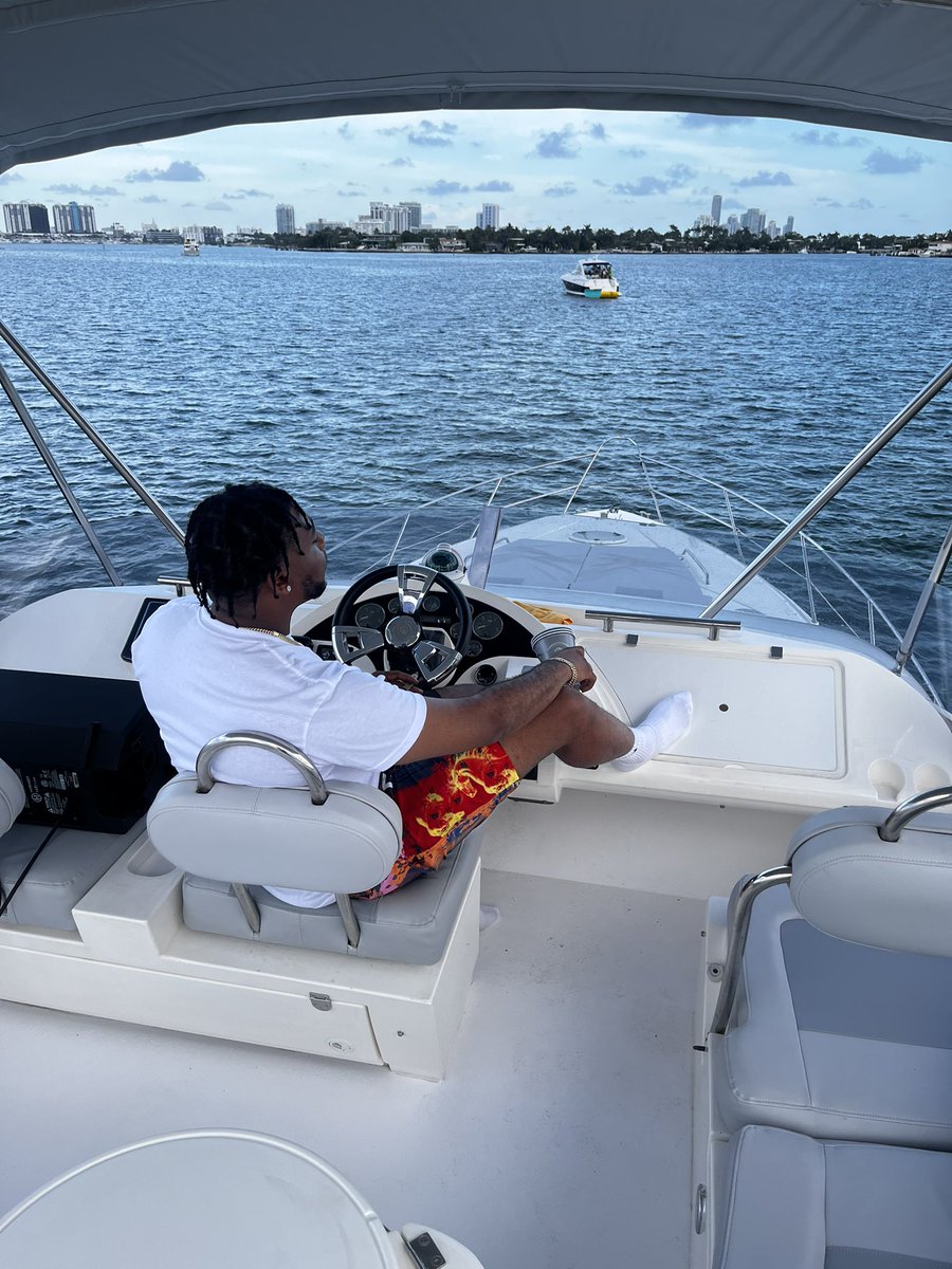 Joseph Charles tweet media