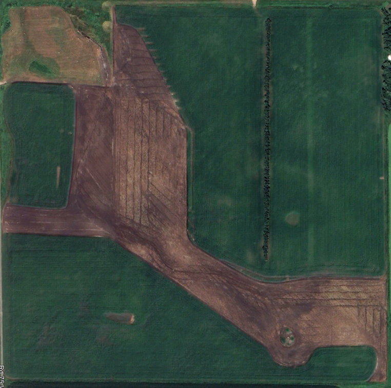 📸 THEN vs. NOW: The Power of Tile Drainage! 🚜🌱

In summer 2024, we installed tile drainage on this field, and the results speak for themselves.
👉 THEN (before tile install)
👉 NOW (after tile install)🌽
Corn is officially on the RISE! 🌾🚀