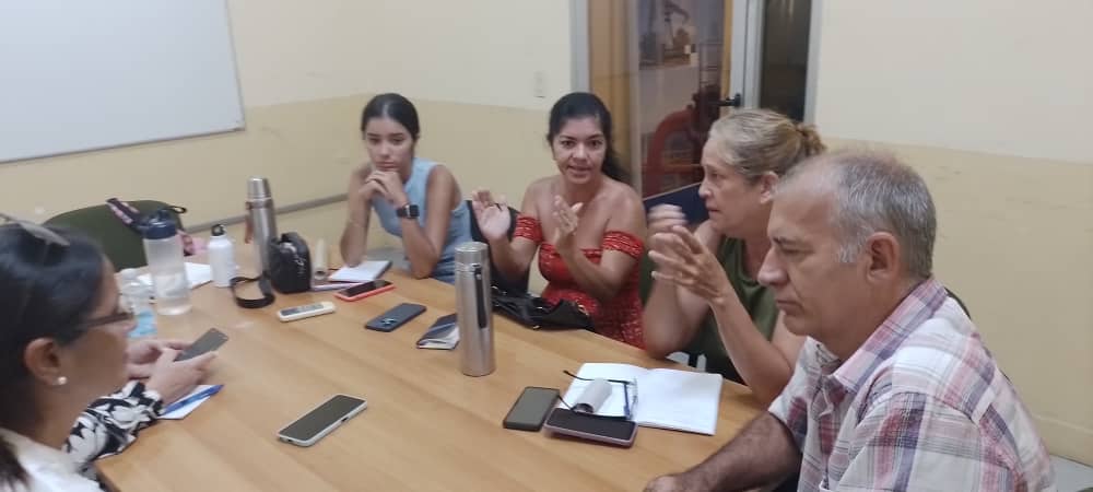 Gamma_Cuba (@cuba_gamma) on Twitter photo El pasado jueves, #GAMMA y #ECNA acordaron una asesoría para desarrollar una solución informatizada de cálculo de emisiones, promoviendo un futuro más sostenible. 💚✈️ #HuellaDeCarbono <a href="/citmacuba/">Ministerio de Ciencia, Tecnología y Medio Ambiente</a> <a href="/Grupo_INNOMAX/">Grupo Empresarial INNOMAX</a> <a href="/CubaTareaVida/">Tarea Vida Cuba</a> El pasado jueves, #GAMMA y #ECNA acordaron una asesoría para desarrollar una solución informatizada de cálculo de emisiones, promoviendo un futuro más sostenible. 💚✈️ #HuellaDeCarbono <a href="/citmacuba/">Ministerio de Ciencia, Tecnología y Medio Ambiente</a> <a href="/Grupo_INNOMAX/">Grupo Empresarial INNOMAX</a> <a href="/CubaTareaVida/">Tarea Vida Cuba</a>