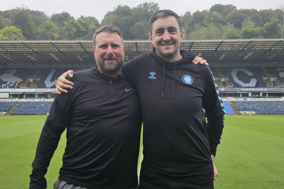 Teenage me was in awe when <a href="/marktedrogers/">Mark Rogers</a> used to go running past our house. Been a privilege to get to know him and stay in contact over the years.

Covid robbed him of his last trip to Our House but it was worth the wait to see him and catch up this week 🙌