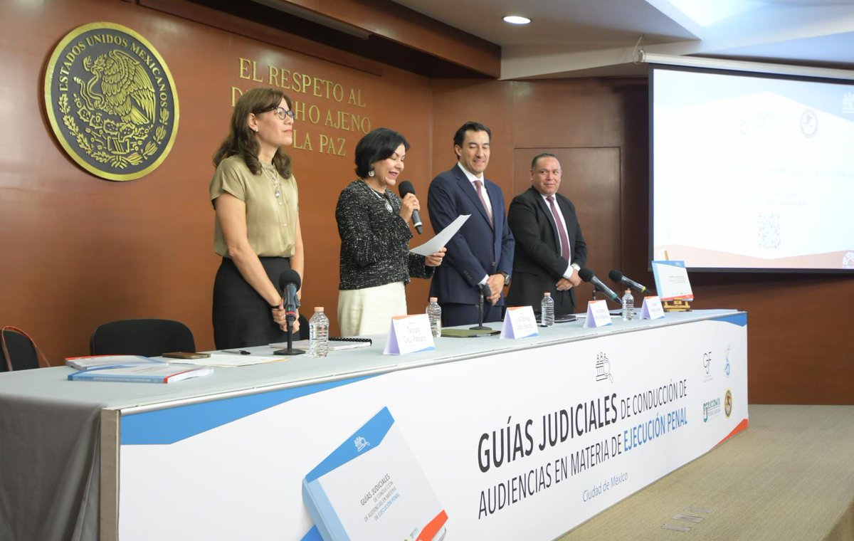 CJF (@cjf_mx) on Twitter photo El #CJF presentó las Guías Judiciales de Conducción de Audiencias en Materia de Ejecución Penal 📘
Los consejeros Lilia Mónica López Benítez <a href="/LMonicaLopezB/">Lilia Mónica López Benítez</a> y José Alfonso Montalvo Martínez <a href="/JAlfonsoMontal1/">J Alfonso Montalvo M</a> estuvieron en la presentación respectiva📌.
🌐 bit.ly/3J7eU6N El #CJF presentó las Guías Judiciales de Conducción de Audiencias en Materia de Ejecución Penal 📘
Los consejeros Lilia Mónica López Benítez <a href="/LMonicaLopezB/">Lilia Mónica López Benítez</a> y José Alfonso Montalvo Martínez <a href="/JAlfonsoMontal1/">J Alfonso Montalvo M</a> estuvieron en la presentación respectiva📌.
🌐 bit.ly/3J7eU6N