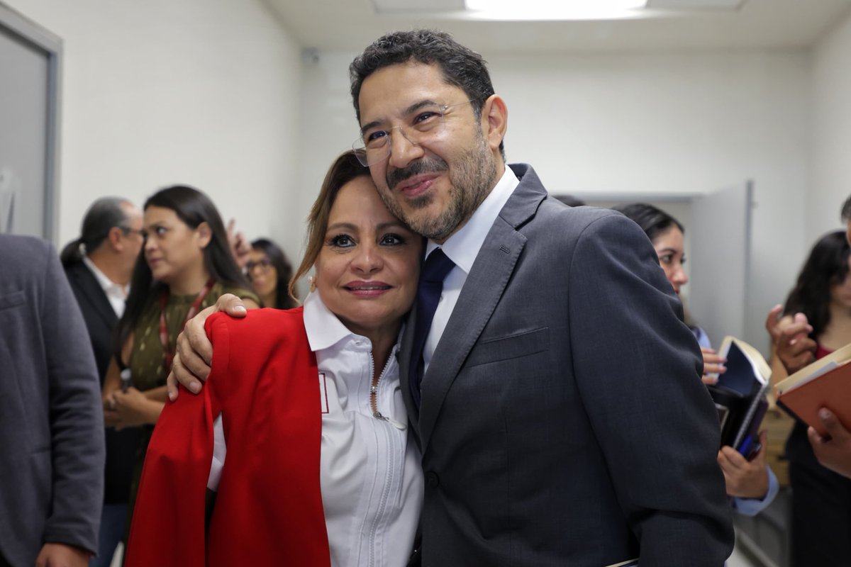 Nos dimos cita para llevar a cabo la 4ta Sesión Extraordinaria de la Junta Directiva del <a href="/ISSSTE_mx/">ISSSTE</a> en la que principalmente aprobamos el Programa Institucional 2025-2030 y la propuesta de Programa de Reestructuración de Créditos Deteriorados en apoyo a las personas acreditadas