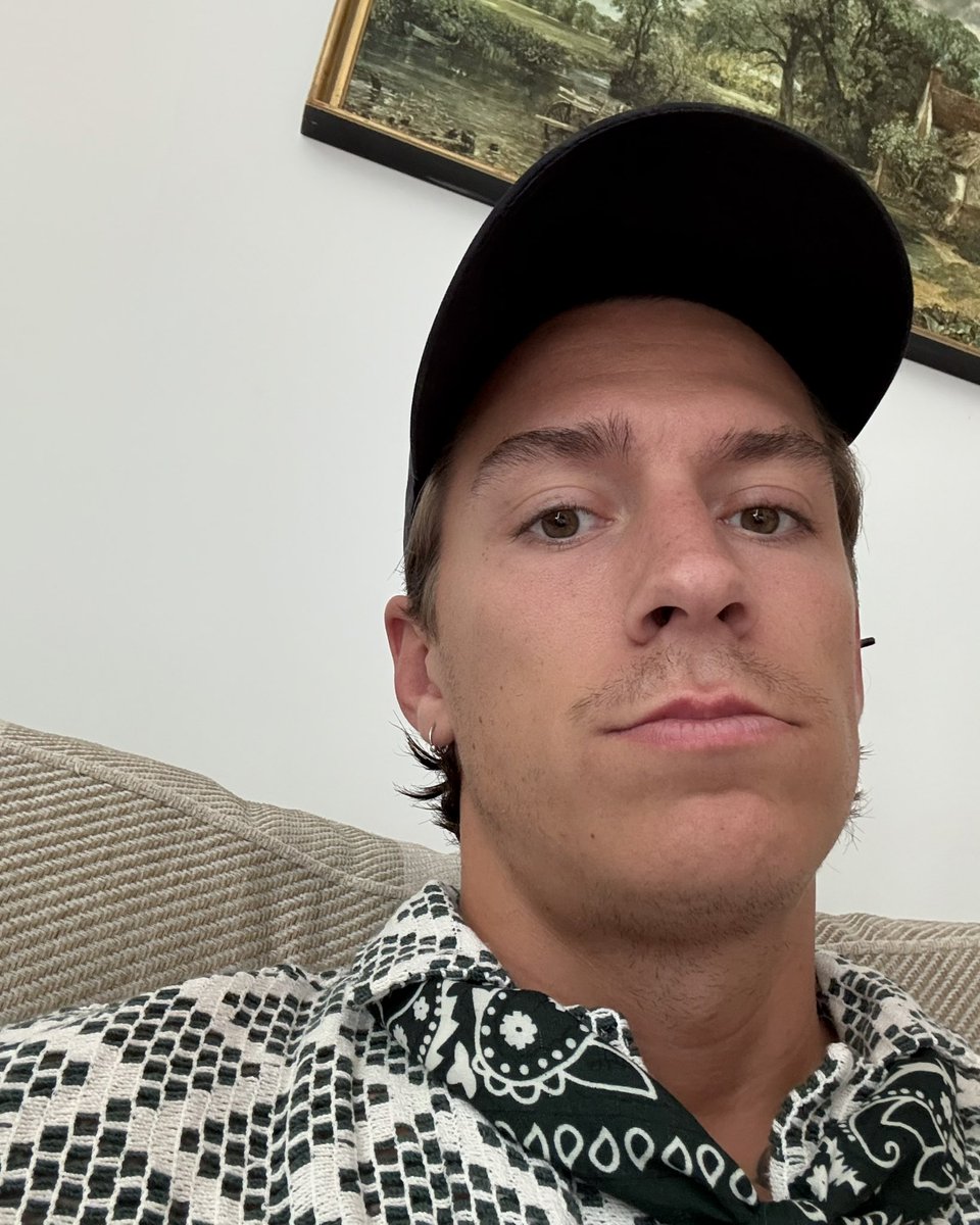 ITSLOUISJACKSXXX MIAMI🇺🇸NEW YORK PARIS 🇫🇷 JUNE tweet media