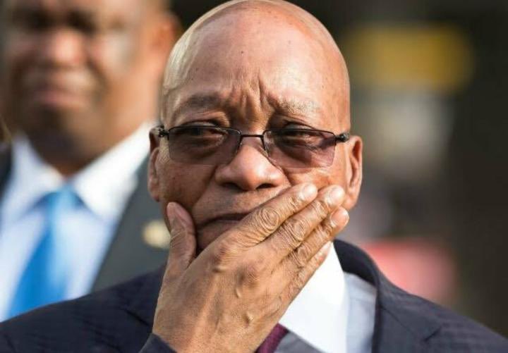 mathubi's tweet image. Kick them out zoleka yohhh #InimbaMzansi