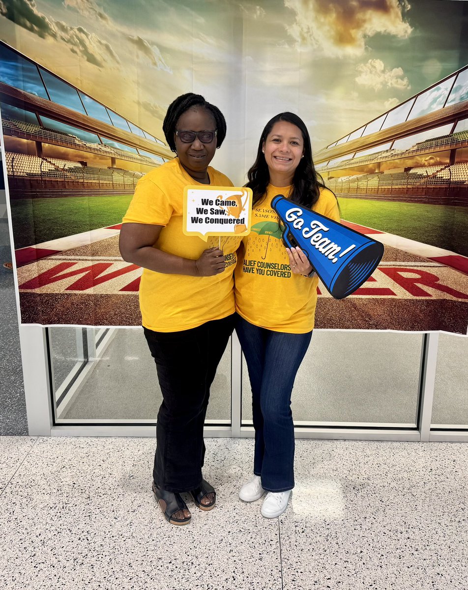 Diana Rodriguez (@melc_counselor) on Twitter photo Had an amazing time at the School Counselor Summer Institute! Pre-K counselors are united and focused on one vision!✨New season. One team. Same vision. ✨<a href="/AliefCounseling/">Alief ISD Counseling</a> <a href="/Martinez_ELC/">Martinez ELC</a> <a href="/Jefferson_ELC/">Jefferson ELC</a> Had an amazing time at the School Counselor Summer Institute! Pre-K counselors are united and focused on one vision!✨New season. One team. Same vision. ✨<a href="/AliefCounseling/">Alief ISD Counseling</a> <a href="/Martinez_ELC/">Martinez ELC</a> <a href="/Jefferson_ELC/">Jefferson ELC</a>