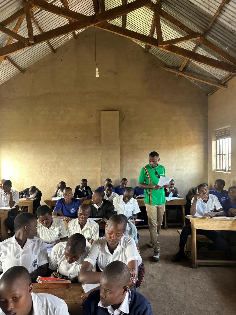 *Sliver Starts Kyarushesha Youth inspired to Protect Forests and Wildlife*

The NFA-Bugoma CFR Ecotourism Supervisor Mr. Amuson Gumisiriza engages students of Sliver Starts Kyarushesha on the importance of protecting forests and wildlife.