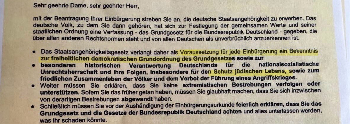Das steht übrigens auf den offiziellen Dokumenten zur Einbürgerung. 

Wenn man sich daran halten würde, dürfte man quasi so gut wie keinen Moslem mehr einbürgern. 

Aber man tut es…jeden Tag Tausende. Dafür werden sich alle Verantwortlichen eines Tages verantworten müssen. Diese