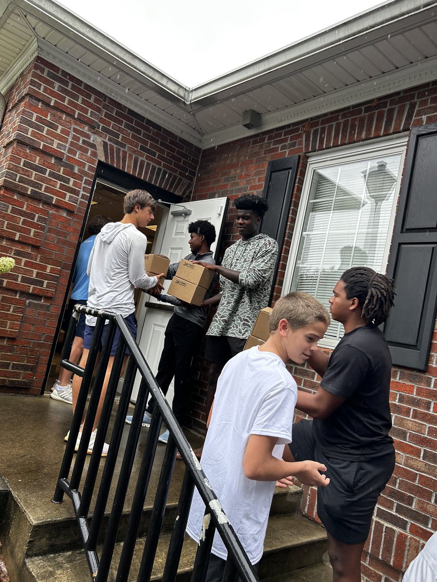 Quin Hatfield (@hatfieldquin) on Twitter photo <a href="/ccesfootball/">Christ Church Football</a> making impact on and off the field. Partnered with @MealsOnWheels moving for emergency meal kits.
#elevate
#gocavs
<a href="/ccesathletics/">CCES Athletics</a> <a href="/gvillemillers/">Molly Miller</a> <a href="/OLCoach_Mac/">Zac McIntosh | OL Coach π΄ββ οΈ</a> <a href="/Todd_C_08/">Todd Cunningham</a> <a href="/windham_john/">John Windham</a> <a href="/j_vonwyl/">Jimmy Von Wyl</a> <a href="/ccesfootball/">Christ Church Football</a> making impact on and off the field. Partnered with @MealsOnWheels moving for emergency meal kits.
#elevate
#gocavs
<a href="/ccesathletics/">CCES Athletics</a> <a href="/gvillemillers/">Molly Miller</a> <a href="/OLCoach_Mac/">Zac McIntosh | OL Coach π΄ββ οΈ</a> <a href="/Todd_C_08/">Todd Cunningham</a> <a href="/windham_john/">John Windham</a> <a href="/j_vonwyl/">Jimmy Von Wyl</a>