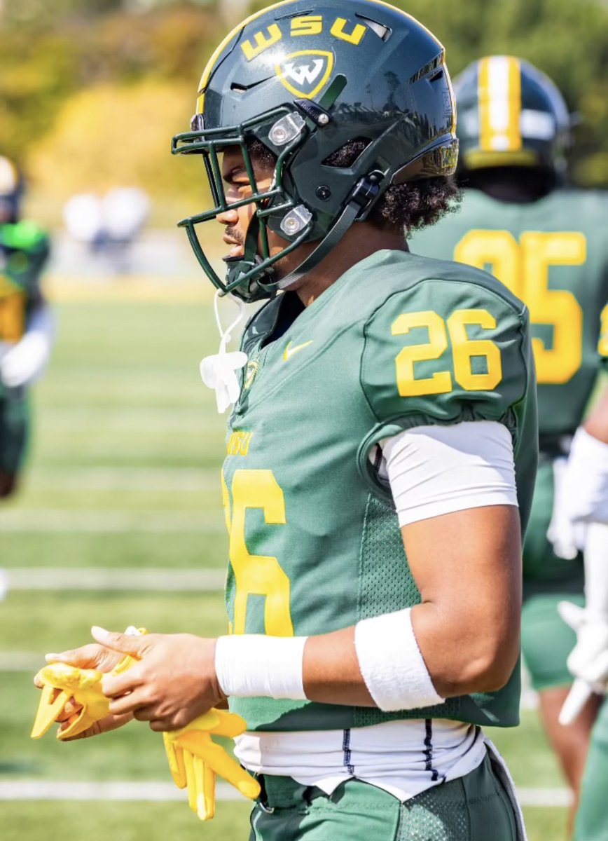 <a href="/BrownleeAmarion/">Amarion Brownlee</a> Good luck this upcoming! Former lancer!! Alumni