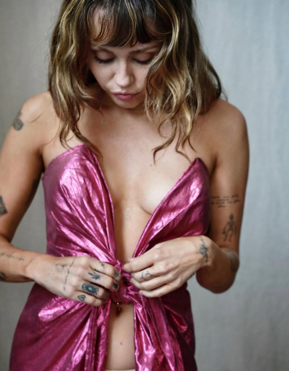Miley Cyrus X Perfect Magazine