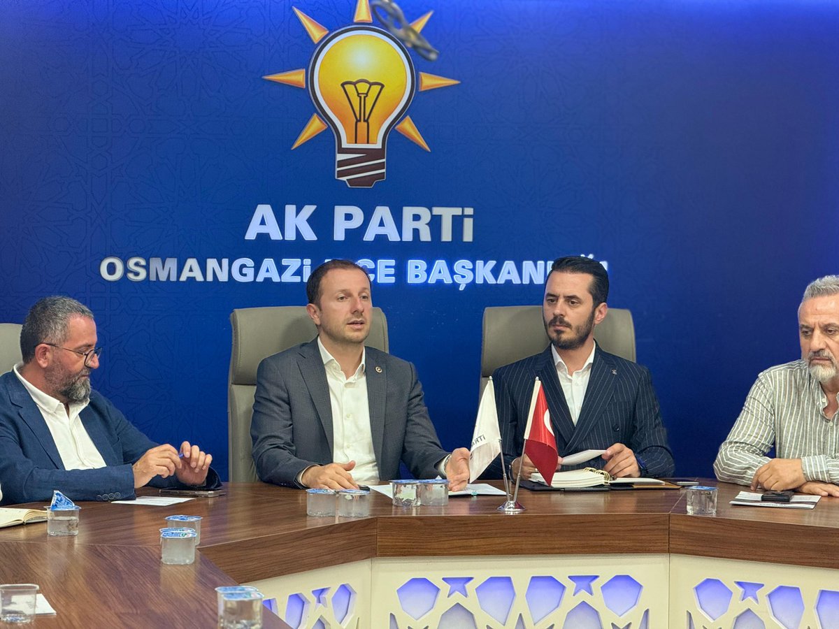 Ahmet KILIÇ (@ahmetkilic16) on Twitter photo 📍AK Parti Osmangazi İlçe Başkanlığı
❝AK Parti teşkilatları; milletin hissiyatını dert edinen, iradesini onun duasıyla pekiştiren bir adanmışlığın adıdır.❞
Osmangazi İlçe Başkanımız <a href="/kurtulus_adnan/">Adnan Kurtuluş</a> ve kıymetli yol arkadaşlarımızla birlikte haftalık olağan yönetim kurulu 📍AK Parti Osmangazi İlçe Başkanlığı
❝AK Parti teşkilatları; milletin hissiyatını dert edinen, iradesini onun duasıyla pekiştiren bir adanmışlığın adıdır.❞
Osmangazi İlçe Başkanımız <a href="/kurtulus_adnan/">Adnan Kurtuluş</a> ve kıymetli yol arkadaşlarımızla birlikte haftalık olağan yönetim kurulu