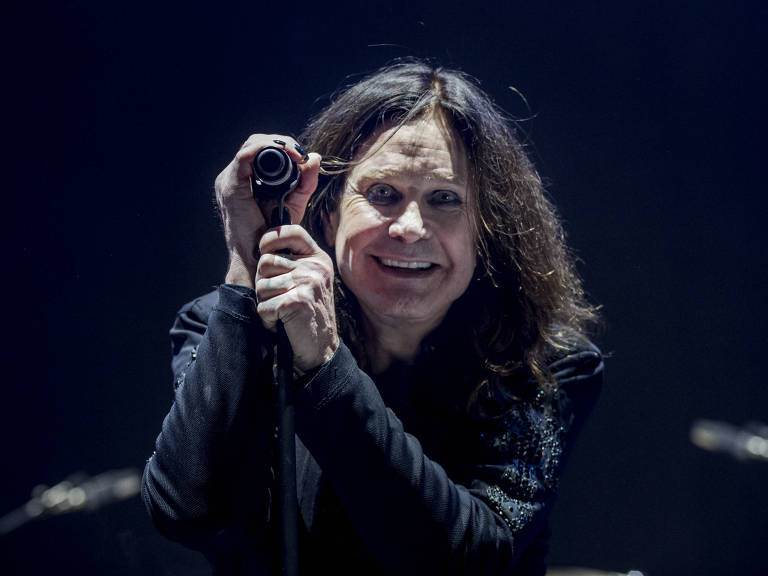 Ozzy Osbourne morreu após parada cardíaca, afirma atestado de óbito do músico. #Rock🤘 www1.folha.uol.com.br/ilustrada/2025…