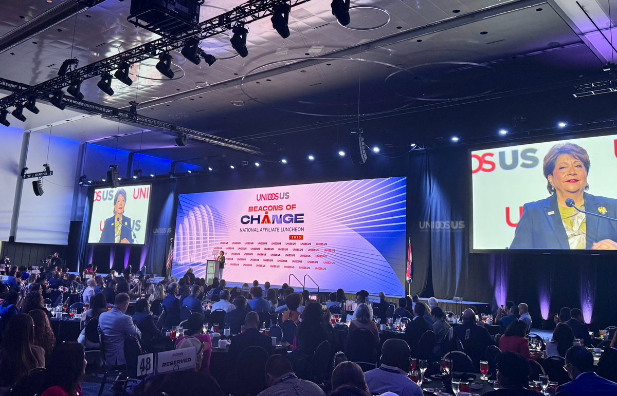 Building_Skills's tweet image. We are beacons of change and gather in community at #UnidosUS25. 

#BSP_CA Executive Director, Luis Sandoval (R) pictured with (L to R) Rudy Espinoza, President and CEO of @ Inclusive Action for the City, Angelica Salas, Executive Director of @CHIRLA, Janet Murguía