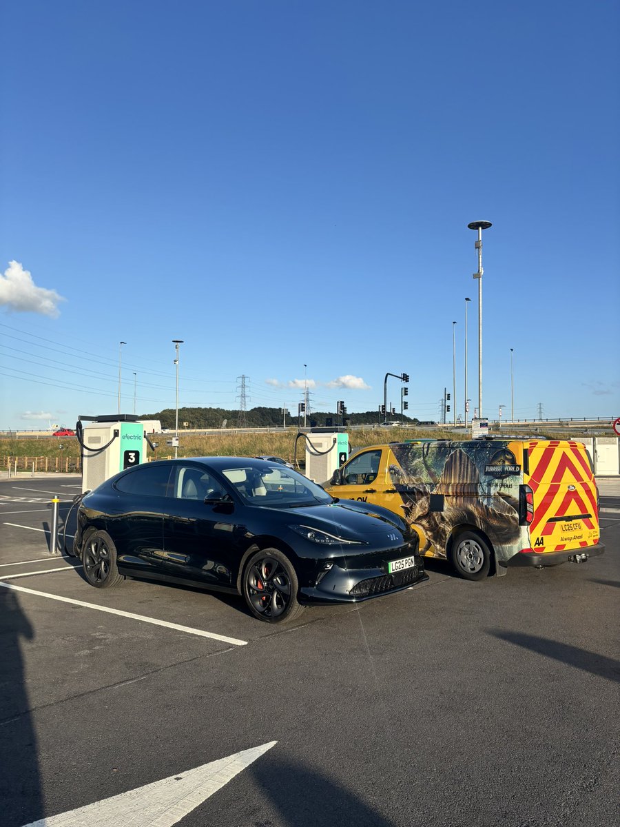 Ted Welford tweet media