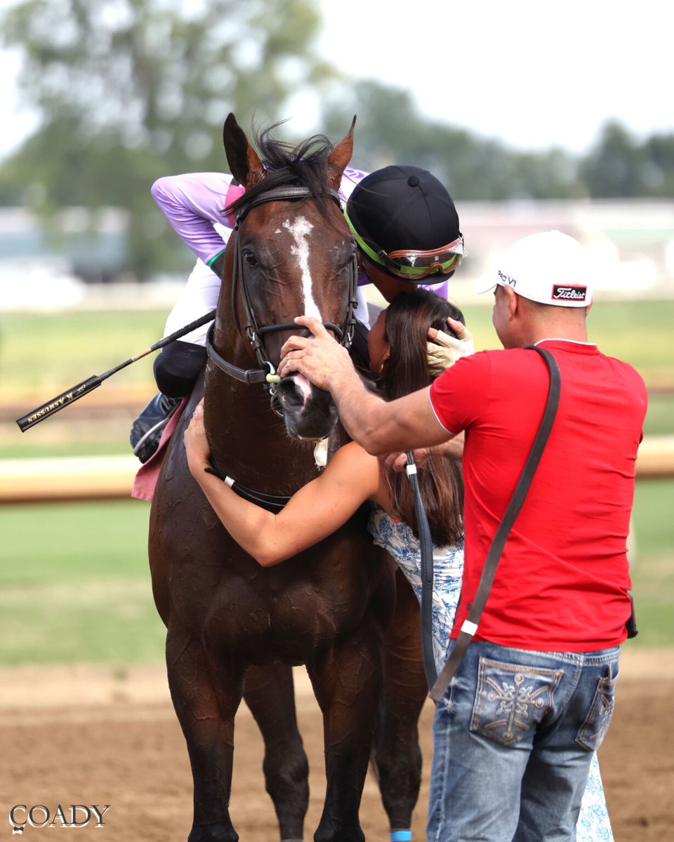 Equibase's tweet image. Beach Gold, a 4yo colt by Omaha Beach, earned the highest Equibase Speed Figure of any horse across North America last week, posting a 116 for his track record-setting performance in the @KYDownsRacing Preview Mint Millions Turf Mile at @EllisParkRacing!

He went 1 mile on the…