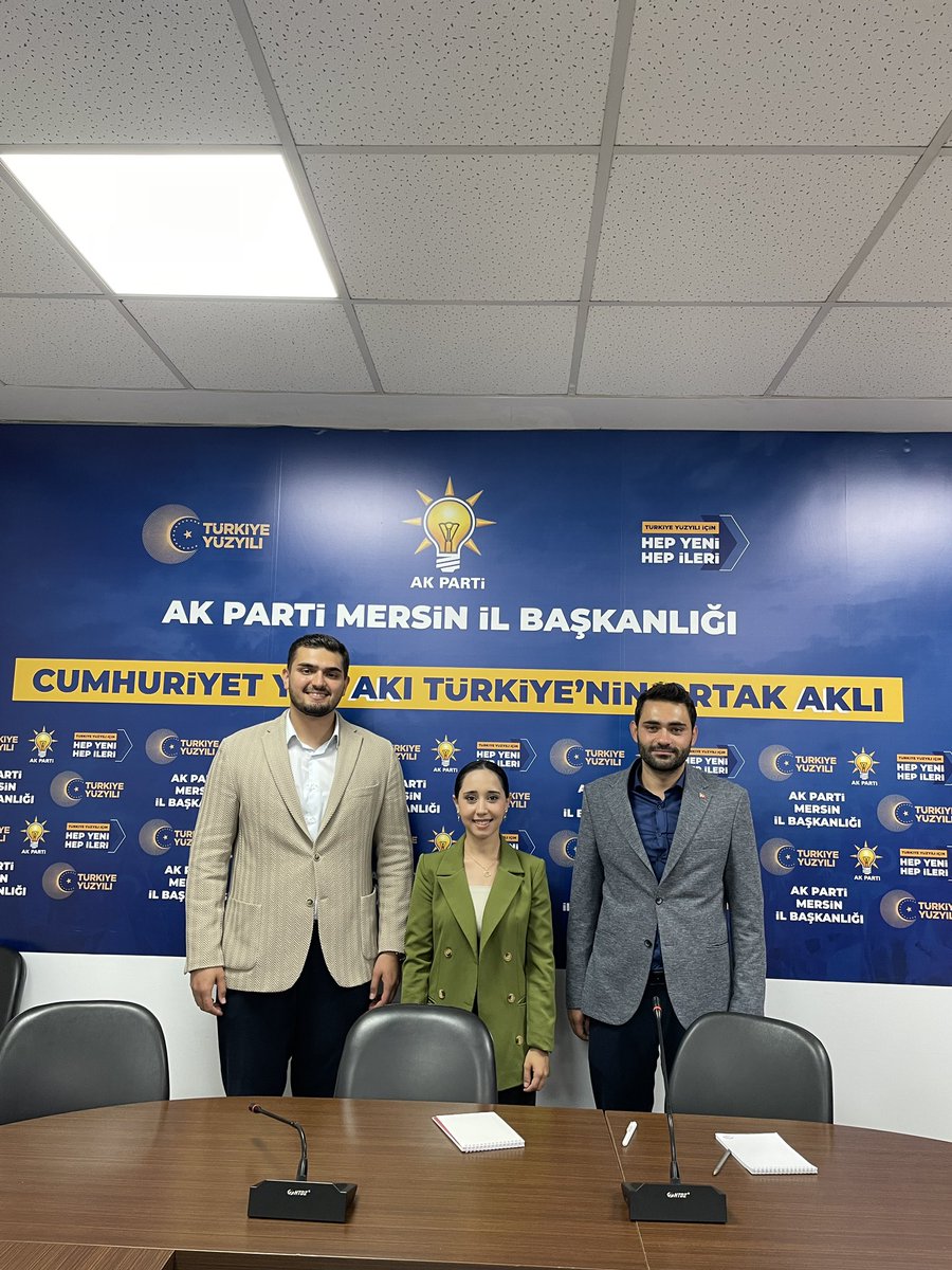 📍STK Başkanları toplantısı 

Gençlik kolları MKYk üyemiz başkan yardımcısı Akdeniz bölge koordinatörümüz sayın Durmuş Fatih İleri başkanlığında Gençlik kolları il başkan yardımcımız sayın Umut Bozkurt’un, ilçe başkan yardımcımız Sn. Fadile Nur Şahin’in katılımlarıyla