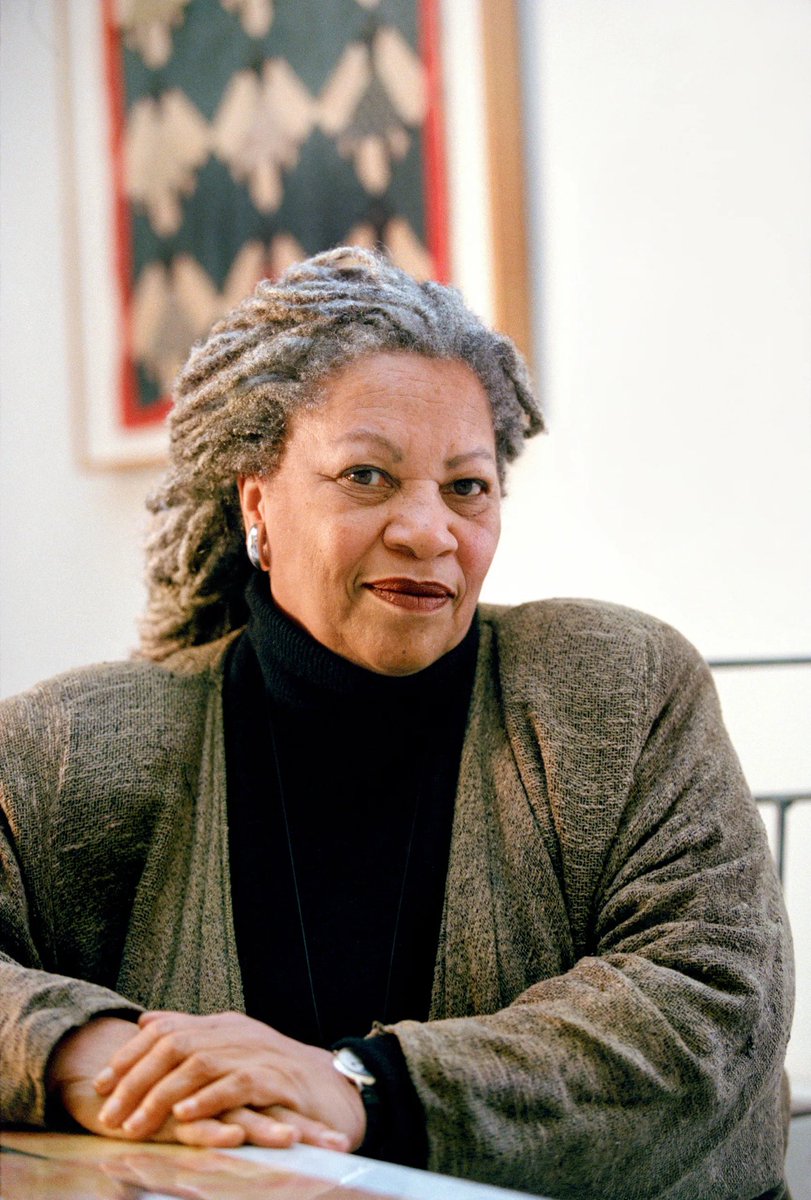 Toni Morrison died on this day (August 5) in 2019. 🖤🕊️📚

And she was loved.