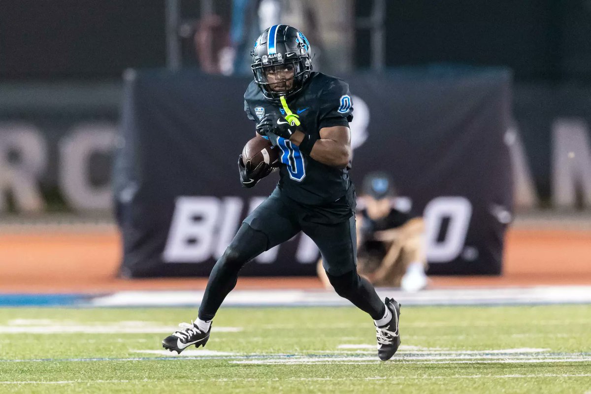 HERO Sports (@herosportsnews) on Twitter photo 🔸#CFB G5 Spotlight🔸
Buffalo WR Victor Snow (<a href="/victorsnow13/">Victor snow</a>)
-2025 R-Jr.
-5-8, 168 lbs
-All-MAC Third Team
-55 catches for 651 yards and 6 TDs & 61 yards and 2 TDs rushing in 2024
📸Paul Hokanson/<a href="/UBFootball/">UB Football</a>
<a href="/Pete_Lembo/">Pete Lembo</a> <a href="/Coach_Pnode/">Dave Patenaude</a> <a href="/Biggame_24/">Coach Caleb Haynes</a> <a href="/SSN_Buffalo/">Sidelines - Buffalo</a> 🔸#CFB G5 Spotlight🔸
Buffalo WR Victor Snow (<a href="/victorsnow13/">Victor snow</a>)
-2025 R-Jr.
-5-8, 168 lbs
-All-MAC Third Team
-55 catches for 651 yards and 6 TDs & 61 yards and 2 TDs rushing in 2024
📸Paul Hokanson/<a href="/UBFootball/">UB Football</a>
<a href="/Pete_Lembo/">Pete Lembo</a> <a href="/Coach_Pnode/">Dave Patenaude</a> <a href="/Biggame_24/">Coach Caleb Haynes</a> <a href="/SSN_Buffalo/">Sidelines - Buffalo</a>